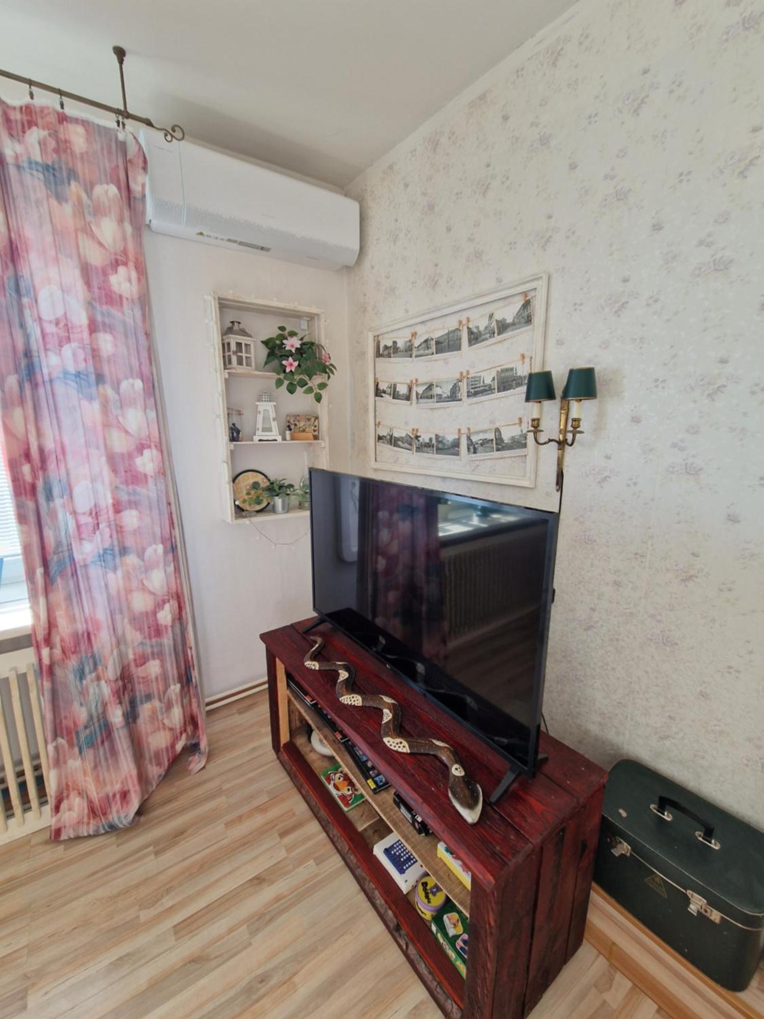 Touch Of History Apartment Bratislava Buitenkant foto