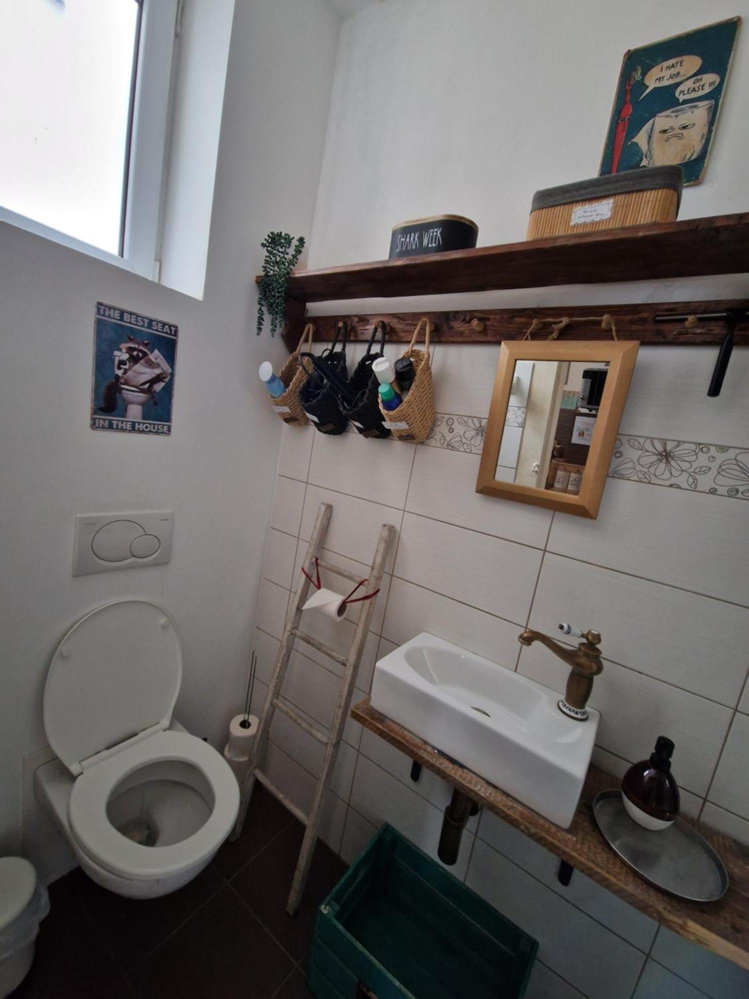 Touch Of History Apartment Bratislava Buitenkant foto